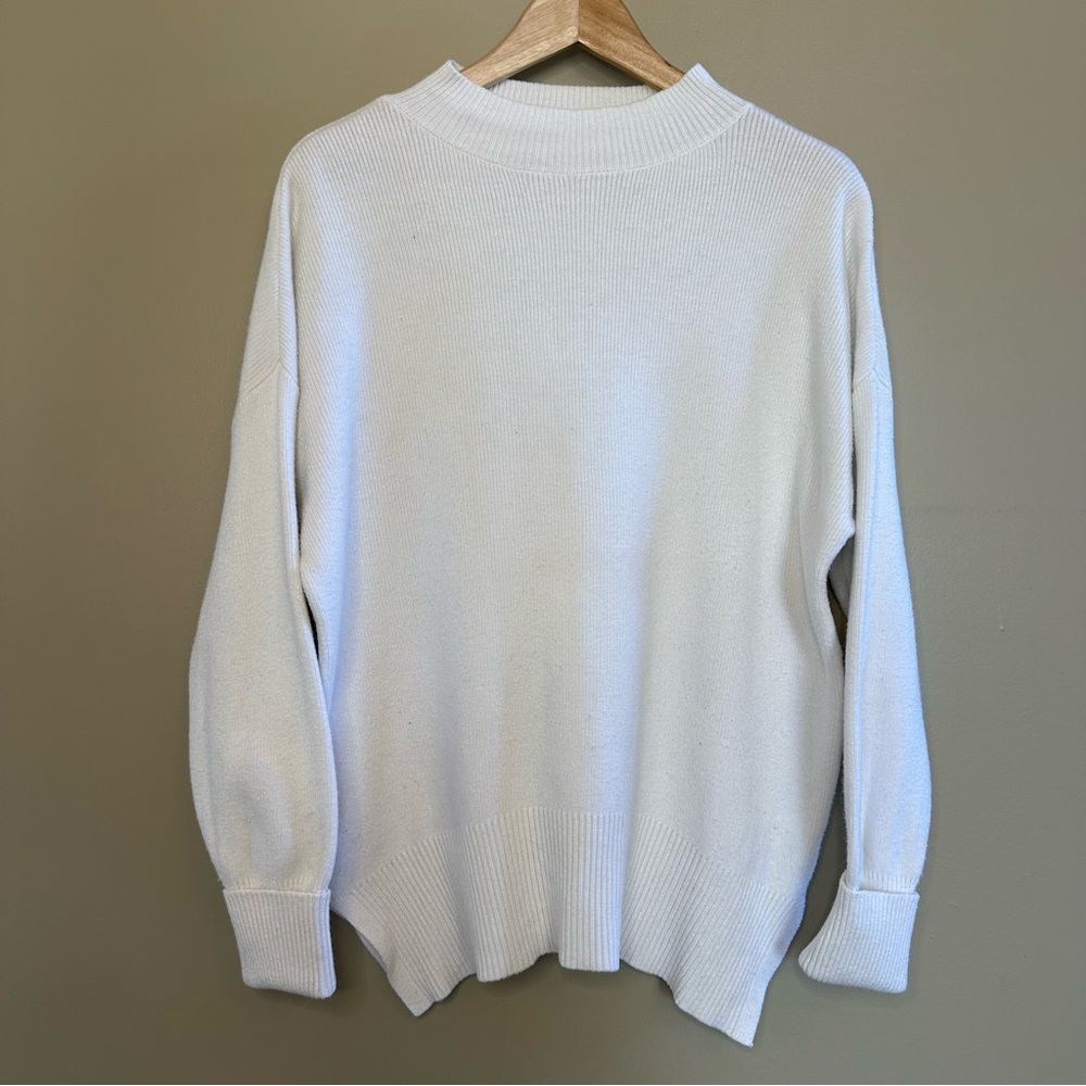 White Tunic Oversized Sweater- M